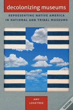 Capa do artigo Decolonizing Museums