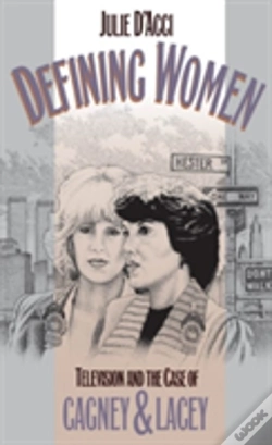 Capa do artigo Defining Women