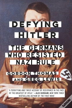 Capa do artigo Defying Hitler