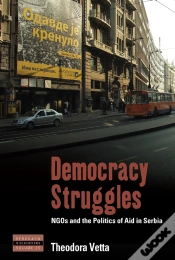 Capa do artigo Democracy Struggles