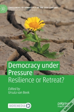 Capa do artigo Democracy Under Pressure