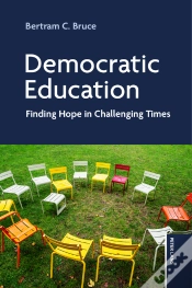 Capa do artigo Democratic Education