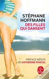 Des Filles Qui Dansent ; Des Garçons Qui Tremblent