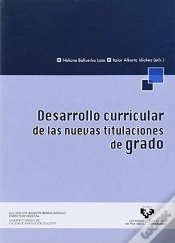 Capa do artigo Desarrollo Curricular De Las Nuevas Titulaciones De Grado