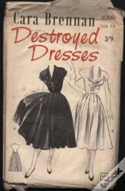 Capa do artigo Destroyed Dresses