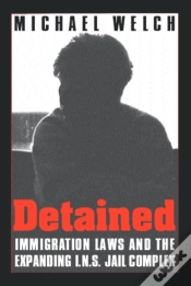 Capa do artigo Detained