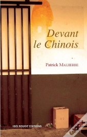 Devant Le Chinois