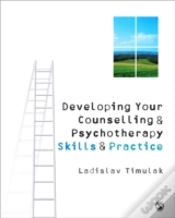 Capa do artigo Developing Your Counselling And Psychotherapy Skills And Practice