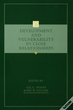 Capa do artigo Development And Vulnerability In Close Relationships