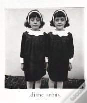 Capa do artigo Diane Arbus: An Aperture Monograph /Anglais