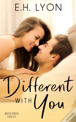 Capa do artigo Different With You