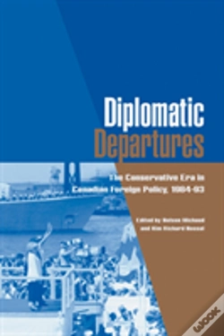 Capa do artigo Diplomatic Departures