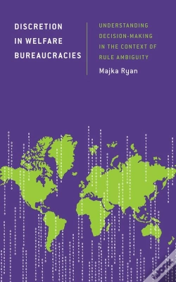 Capa do artigo Discretion In Welfare Bureaucracies