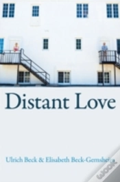 Capa do artigo Distant Love