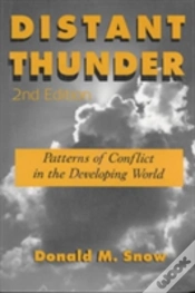 Capa do artigo Distant Thunder