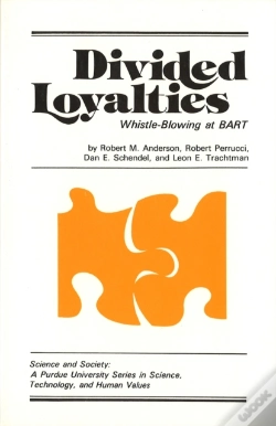 Capa do artigo Divided Loyalties