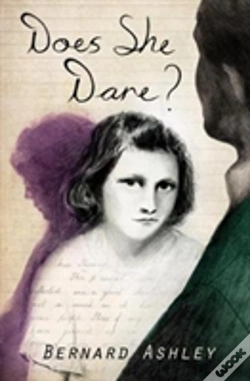 Capa do artigo Does She Dare?