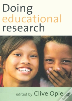 Capa do artigo Doing Educational Research