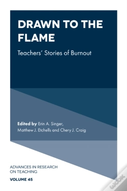 Capa do artigo Drawn To The Flame