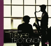 Capa do artigo Dusk Is A Quiet Place - CD
