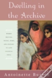 Capa do artigo Dwelling In The Archive
