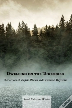Capa do artigo Dwelling On The Threshold
