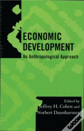Capa do artigo Economic Development