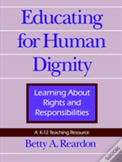 Capa do artigo Educating For Human Dignity