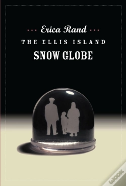 Capa do artigo Ellis Island Snow Globe