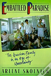 Capa do artigo Embattled Paradise