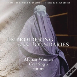 Capa do artigo Embroidering Within Boundaries