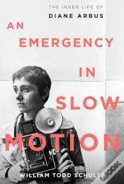 Capa do artigo Emergency In Slow Motion