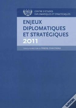 Capa do artigo Enjeux Diplomatiques Et Strategiques 2011