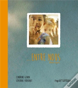 Capa do artigo ... Entre Nous ; Bébé Signe