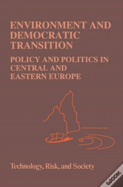 Capa do artigo Environment And Democratic Transition: