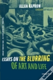 Capa do artigo Essays On The Blurring Of Art And Life