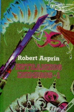 Capa do artigo Estranhos Inimigos 1