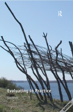 Capa do artigo Evaluating In Practice