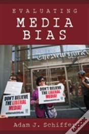 Capa do artigo Evaluating Media Bias