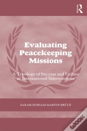 Capa do artigo Evaluating Peacekeeping Missions