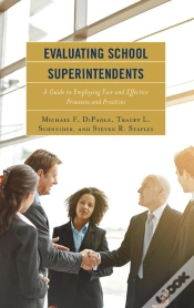 Capa do artigo Evaluating School Superintendents