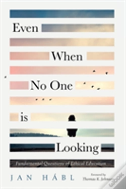 Capa do artigo Even When No One Is Looking