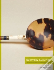 Capa do artigo Everyday Luxuries
