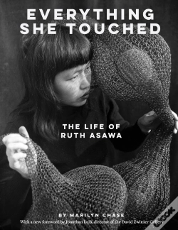 Capa do artigo Everything She Touched