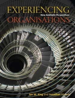 Capa do artigo Experiencing Organisations