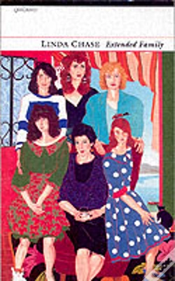Capa do artigo Extended Family