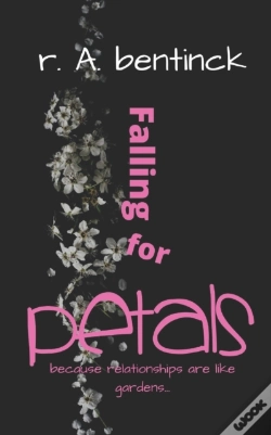 Capa do artigo Falling For Petals