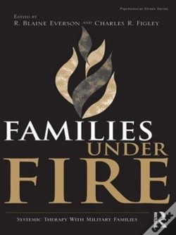 Capa do artigo Families Under Fire
