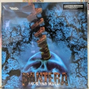 Capa do artigo Far Beyond Driven - Vinil