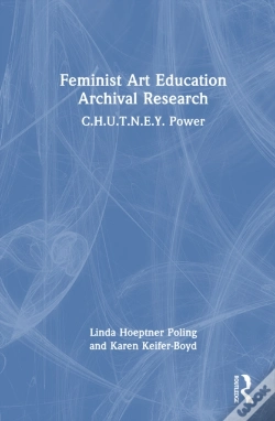 Capa do artigo Feminist Art Education Archival Research